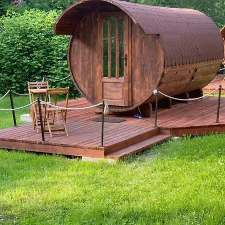 Glamping Suhardul Mic Hotel Lacu Rosu Exterior photo