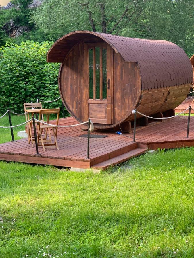 Glamping Suhardul Mic Camping Lacul Roşu